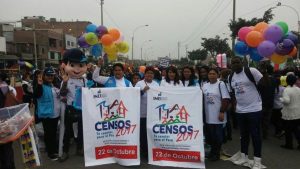 Sensibilización a la población sobre los Censos Nacionales en el Pasacalle por el 196 aniversario del distrito de Ate.
